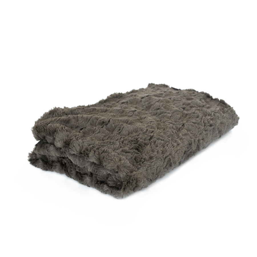 Faux Fur Cozy Throw + Duvet Weighting Comforts 