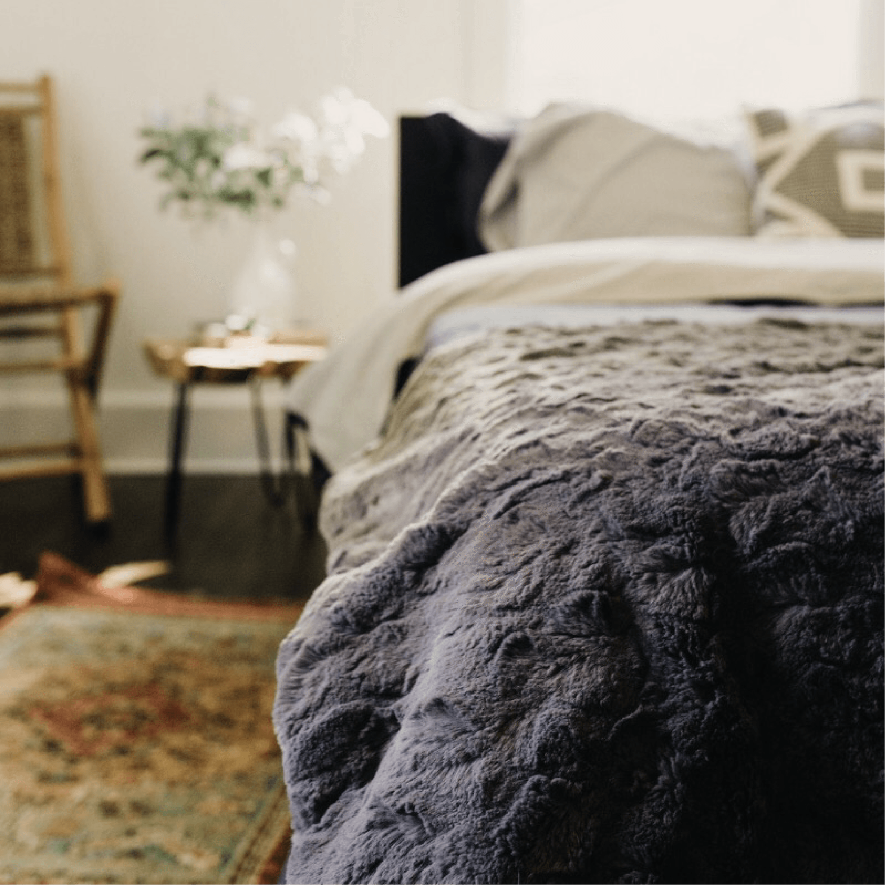 Faux Fur Cozy Throw + Duvet Weighting Comforts